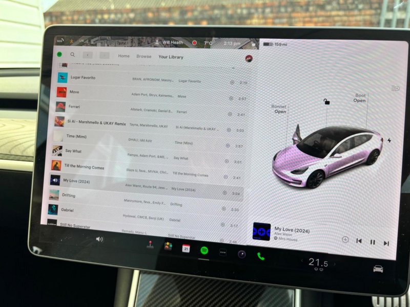 TESLA MODEL 3